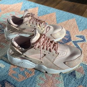 Nike Huarache pink